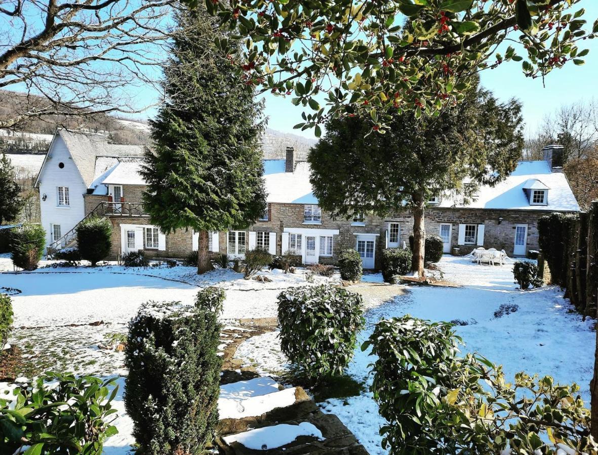 Gites De La Petite Suisse Clecy Exterior photo
