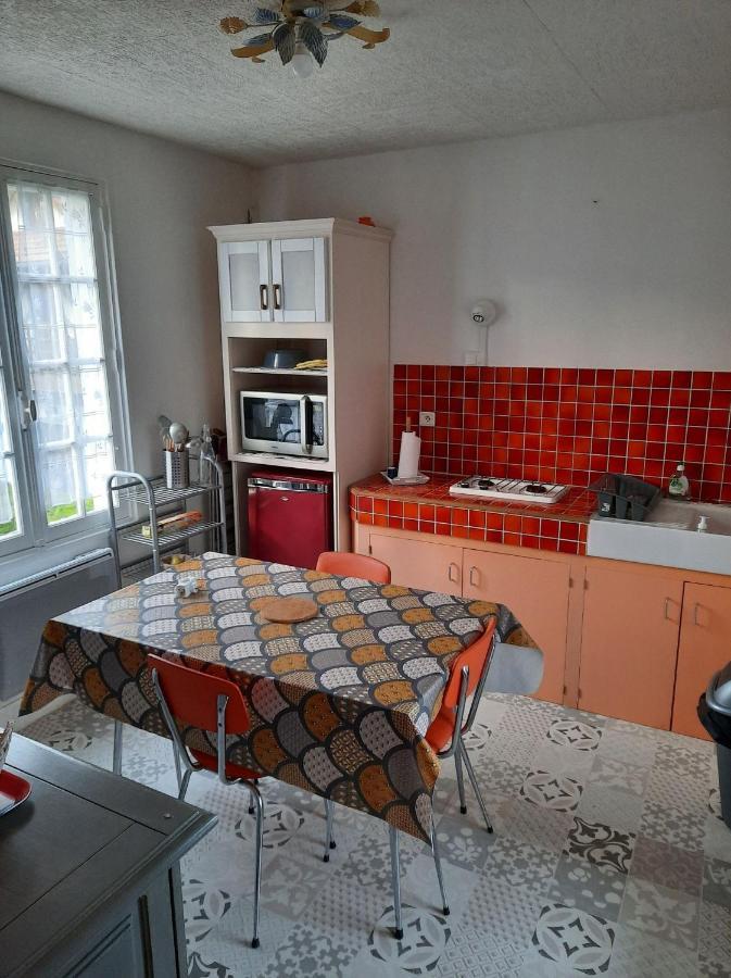Gites De La Petite Suisse Clecy Exterior photo