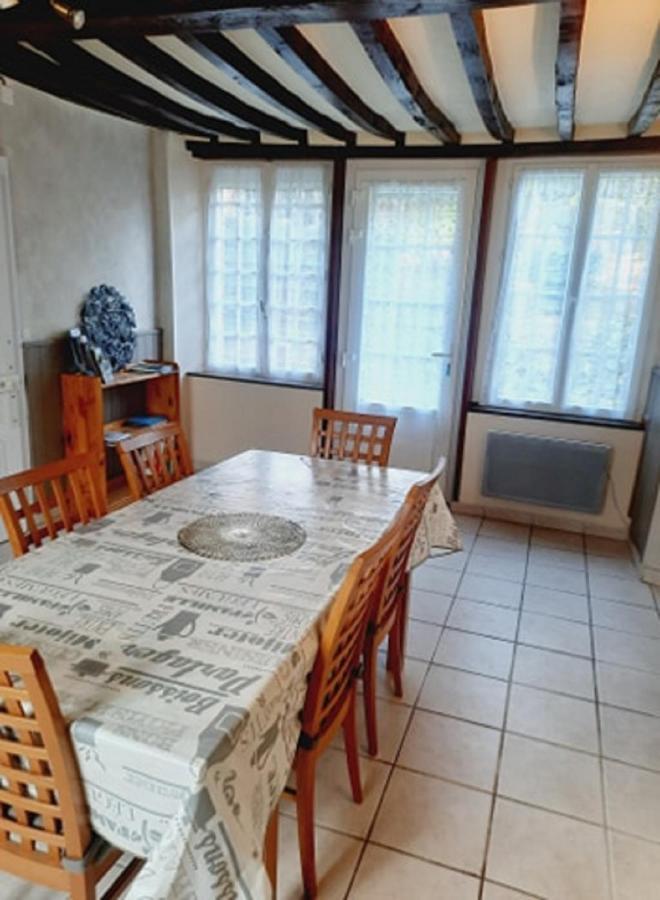 Gites De La Petite Suisse Clecy Exterior photo